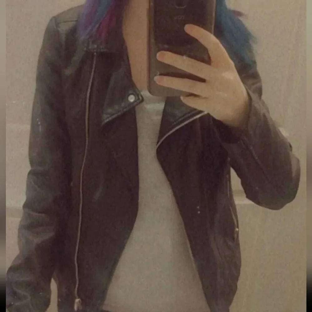 Leather Jacket - Picture 1 of 1